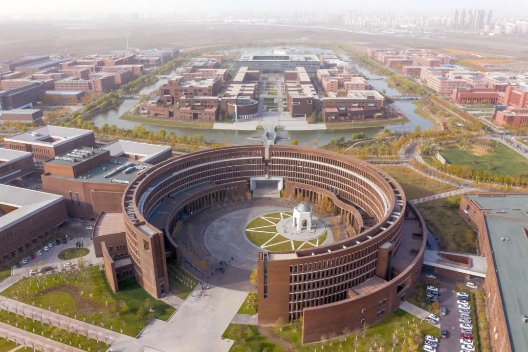 天津大学外墙粉刷工程天津装修公司